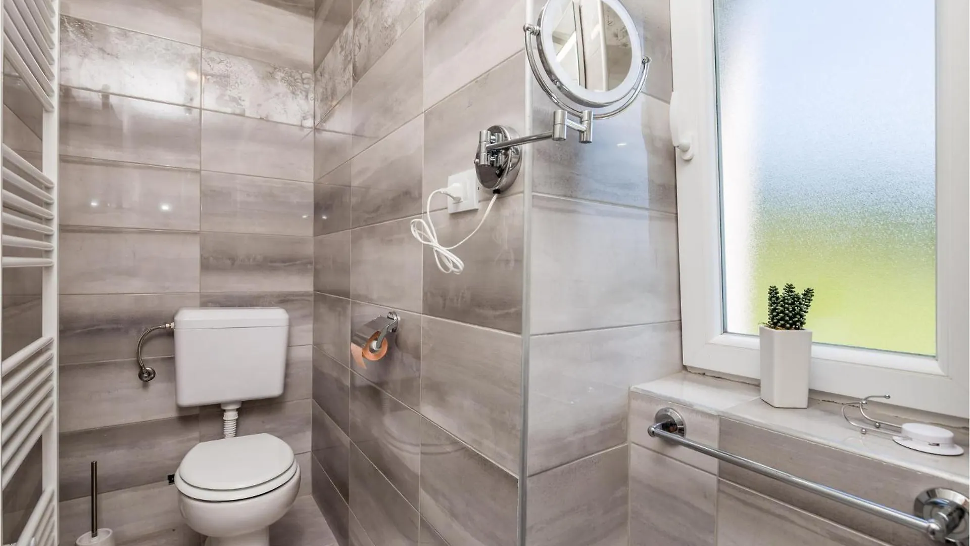 2 Bedroom Awesome Apartment In Fužine Croácia